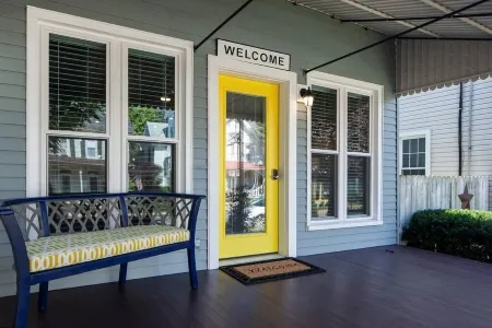 Hersheypark 3.4 miles-West End Nest