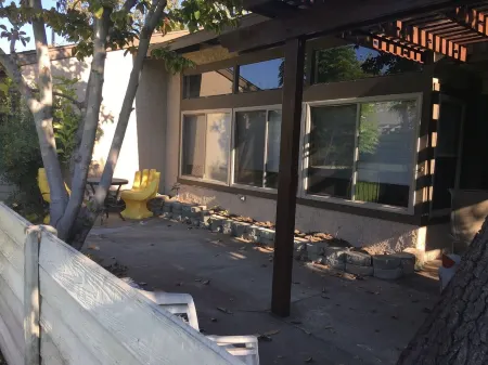 Spacious Beautiful Home, Perfect For Getaways With Family