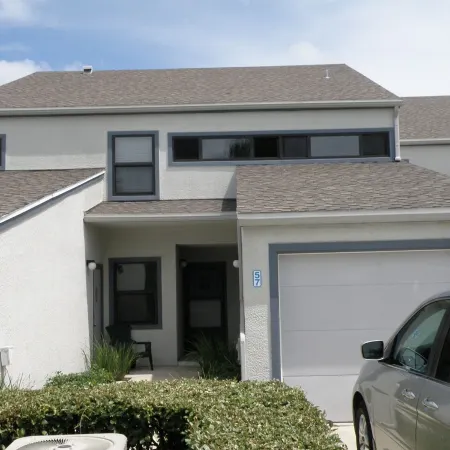 Relaxing Ocean View Getaway: Sea Winds Beach Condo.