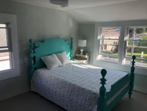 Ocean View cottage in Indian Neck. Super Host with 5-Star Rating - Wifi