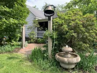 Farmhouse of Stoneycreek Acres Hotels near Target