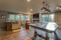 Lake Front Modern Luxury