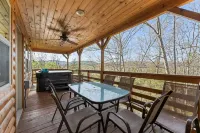 Five Cabins in Jasper - Perfect For Large Groups!