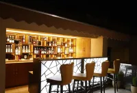 Regenta Dehradun by Royal Orchid Hotels Limited - bar