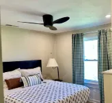 White Little Cottage-Newly Renovated-Pets-Family