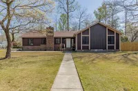 Large Family House 15min to Base - Boutique