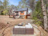 Wishon Tiny-Cabin | Couples Getaway | Fire Pit