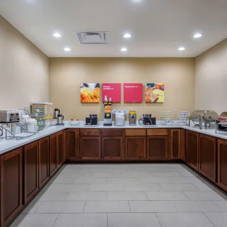 Comfort Suites Bowling Green Southeast