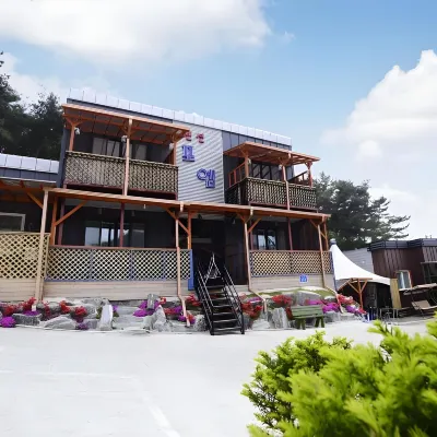 Poem Pension Hotel dekat Pantai Simnipo