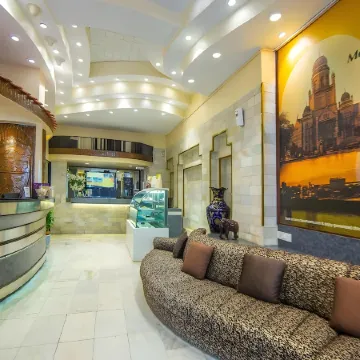 Hotel Bawa Regency Отели рядом с достопримечательностью «Железнодорожный вокзал Дадар»