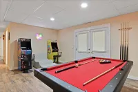 Hocking Hills Country Setting-Hot Tub-Pool Table-Arcade Games-Pet Friendly Hotels in Rush Creek Township