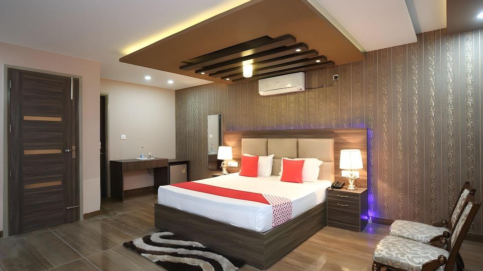 Hotel Platina Derabassi
