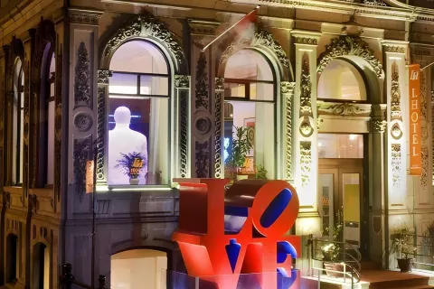 LHotel
