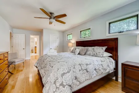 BREATHTAKING VIEWS AT NORMANDY BREEZE!