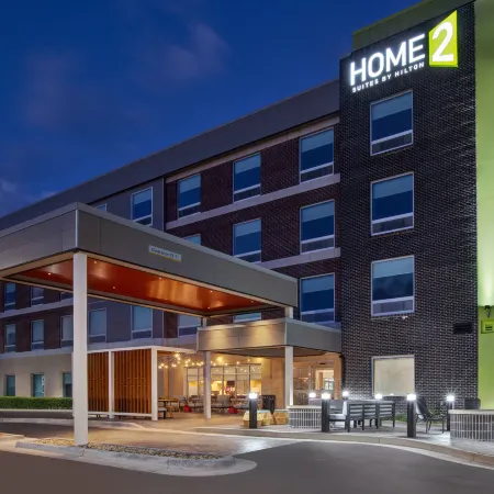 Home2 Suites by Hilton Grand Rapids Northeast