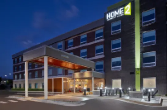 โฮมทู สวีทส์ บาย ฮิลตัน แกรนด์ แรพิดส์ นอร์ทอีสต์ โรงแรมในแกรนด์แรพิดส์