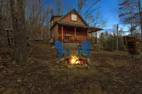 Cozy Cabin near Red River Gorge and Hollerwood - The Deer Run - Pet Friendly!