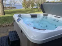 Beautiful lake home on Lake Koshkonong فنادق في Lake Koshkonong