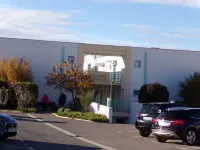 T2 of 28 m2 any comfort, ideally placed. Hotels in Balaruc-les-Bains