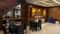 Hotel Gamalama - parking