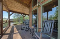 Birch Lodge by Avantstay Indoor Pool, Theater, Game Room & Stunning Views!