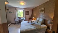 Le Doux Nid Hotels in Belley