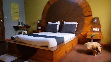 Souimanga-Hotel Отели в г. Анцирабе