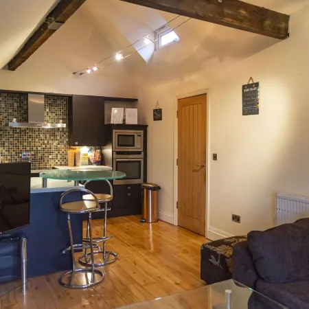 The Apartment No 2 the Old Red King Pub