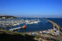 Devoncourt Devoncoast SeaView Apartments