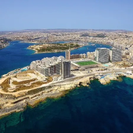 Stunning Seaview Apartment, Wifi