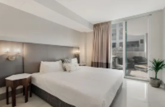 Roami at Habitat Brickell