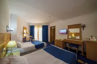 Regency Pyramids Hotel