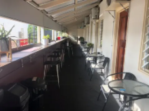 The Prince of Wales فنادق في بروسربين