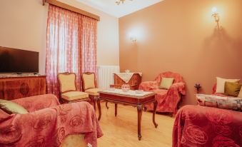 Kalavrita Downtown 3 Bedrm House for 6 Pers by Mps