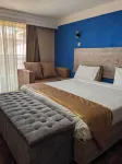 Essence Hotel - 3-Star