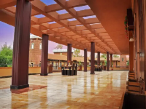 HUDSON RESORTS 斯里佩魯姆布杜爾酒店