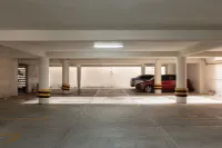 センデロホテル - 駐車場