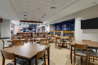 Drury Plaza Hotel Chattanooga Hamilton Place - Bữa sáng