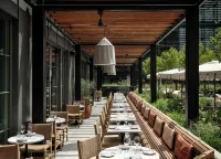 Forth Hotel Atlanta - breakfast