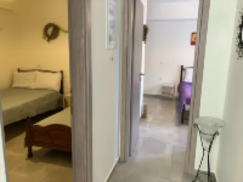 Kamena Home Apartment in Kamena Vourla