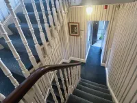 Helen's Hotel Near Wembley Hotels near BAPS Shri Swaminarayan Mandir, London