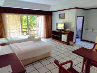 Thong Paeka Hotel Hotels in Amphoe Prasat