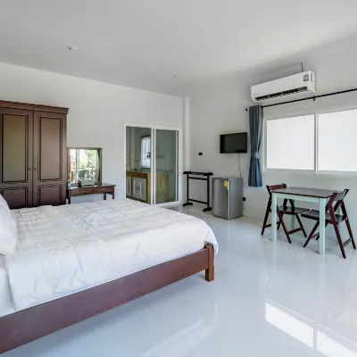 Lay Back Villa Hotell i Nong Thale
