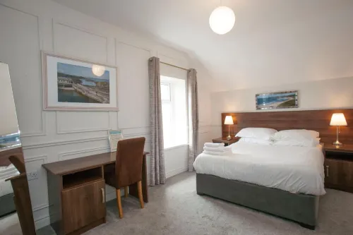 Portcaman House - Homestays