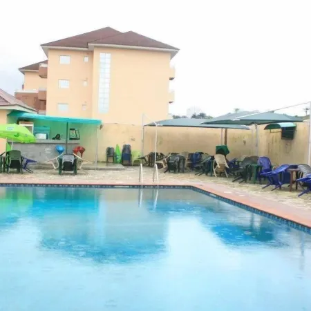 Princeville Hotels Отели в г. Калабар