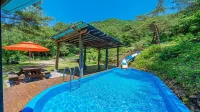 Youngwol Cloud Garden Pension