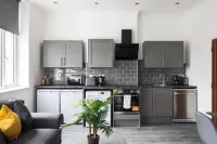 Edgware Road Apartments Hotels in Marylebone