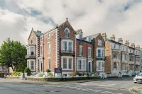 Rowntree Lodge Hotels in Filey