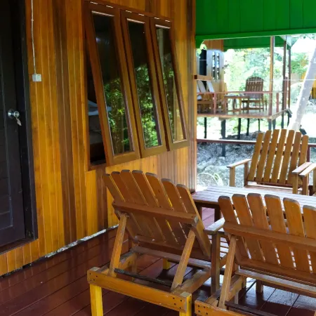 Maratua Guest House