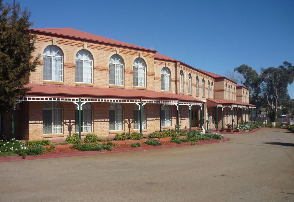 hotel overview picture